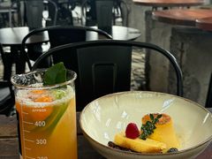 -锅炉咖啡·西餐·音乐酒厂