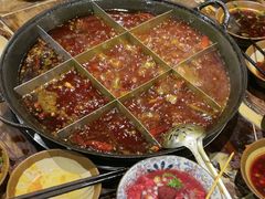 -周小明火锅(黑金冠社区店)