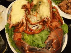 -J Daeng Seafood