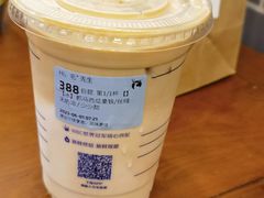 -瑞幸咖啡(纽宾凯酒店新华路店)