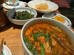 -一坐一忘云南菜(嘉里中心店)