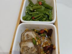 -鲁南仔·滕州炒鸡(经三路店)