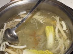 -喃喃椰·糟粕醋·椰子鸡火锅(七堡花园店)