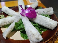 -憨孃孃·重庆老火锅(红山黑金店)