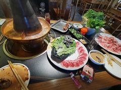 -常赢三兄弟·清真涮肉·清真炒菜(朝阳新城店)