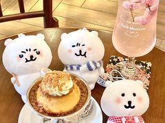 -Café Monson
