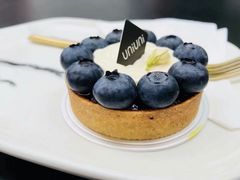 -UNI UNI(环亚凯瑟琳店)