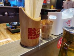 -黔二妞地摊火锅(龙华清湖店)