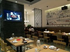 大堂-李子坝梁山鸡(北碚万达五鸡哥店)