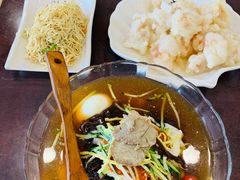 -服务大楼冷面(延大店)