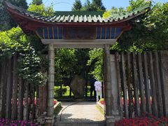 -庐山风景区花径公园