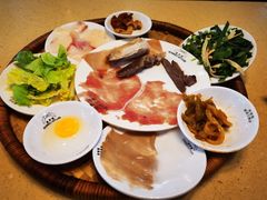 -桥香园云南过桥米线(金马碧鸡店)