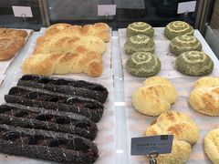 -奈雪的茶(市百一店)