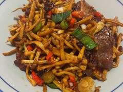 -荆九爷爆炒桥头三嫩(云南北路店)