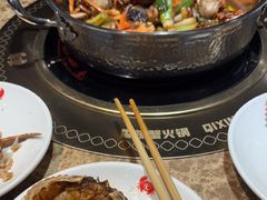 -七欣天香辣蟹火锅(常熟珠海路万达广场店)