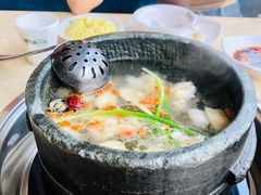 墨脱石锅椰子鸡-墨脱石锅椰子鸡•糟粕醋•东山羊(大东海店)