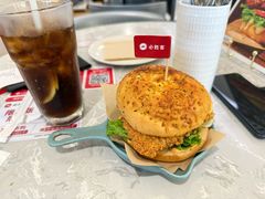 -必胜客(东部星悦天地店)