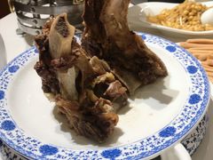 牛大骨-巴音浩日娲·蒙餐(双林东路店)