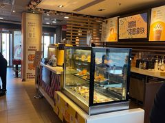 面包甜点陈列柜-麦当劳(百荣世贸商城店)