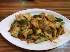 -德居源