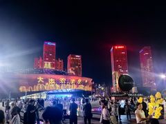 -东港音乐喷泉广场