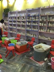 点击看大图 -泥娃娃DIY陶吧(易生活购物公园店)