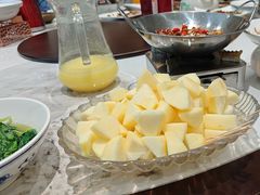 -三湘四水正宗湘菜(君峰路店)