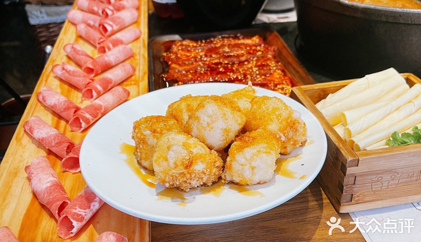 尽膳口福翘脚牛肉火锅