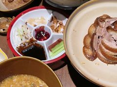 -青年公社烤鸭(熙悦天街店)
