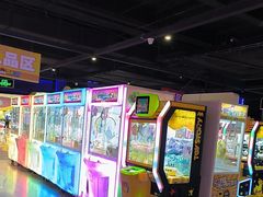 -奇奇乐园(上海仲盛世界商城店)