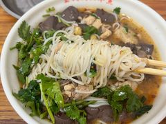 -文山荷鲜居(翠湖店)