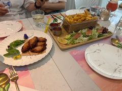 -ins森林童话餐厅coffee&bistro