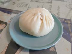 肉包-东方明珠·可口可乐欢乐餐厅
