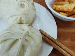 -胡成记口蘑龙眼包子(盐道街店)