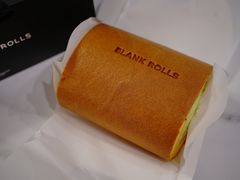-白蘭BLANK(杭州湖滨银泰in77C区店)
