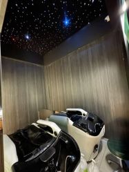 -PE SALON