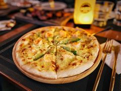 鲜虾牛油果披萨-FUTURE BAR(岭南天地店)