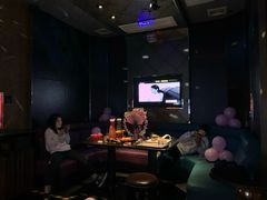 -K+全国连锁KTV(绿地缤纷天地店)