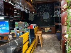 -艾豪森酒店(西安大雁塔大唐不夜城店)