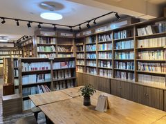 -晓风书屋(大学路店)