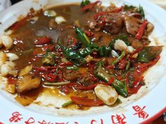-鲁南仔·滕州炒鸡(经三路店)