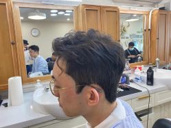 -韦恩先生Barbershop英式男士理发馆