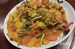 Beef Tail Stewed with Potato and Tomato