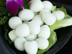 鹌鹑蛋-鸿记煌三汁焖锅