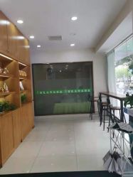 -苗医生专业祛痘·皮肤管理