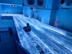 -西安银基冰雪世界