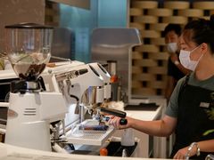 -潮一不贰·法式甜品·生日蛋糕·西式简餐(外滩店)