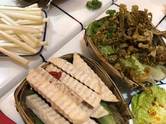 高山干花菜-贤合庄卤味火锅(安吉万达店)