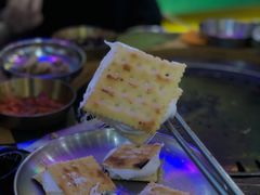 现烤棉花糖苏打饼干-玄希浪漫厨房·韩料烤肉(湖滨银泰in77店)