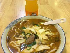 -阿彬生炒牛肉面(解放路店)